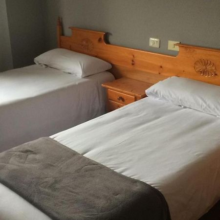 Albergue Hostal Telmo Tui Ngoại thất bức ảnh