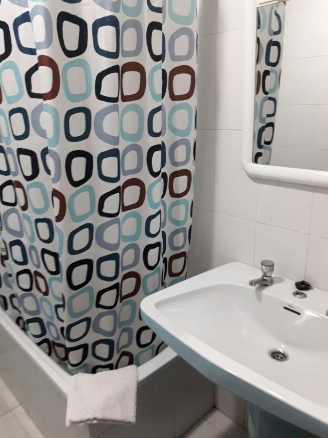 Albergue Hostal Telmo Tui Ngoại thất bức ảnh